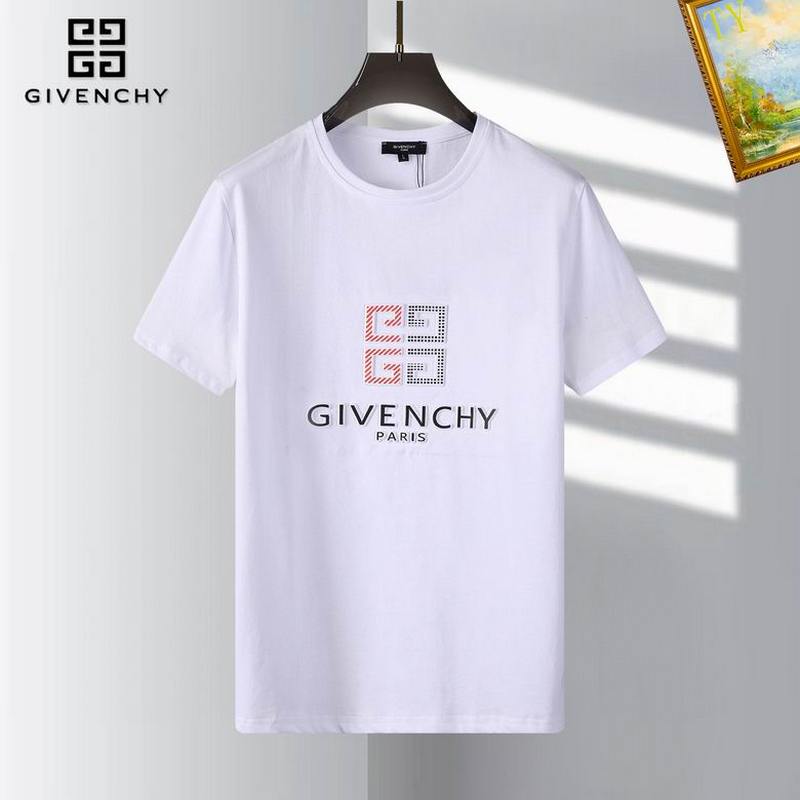 GIVENCHY Men's T-shirts 7